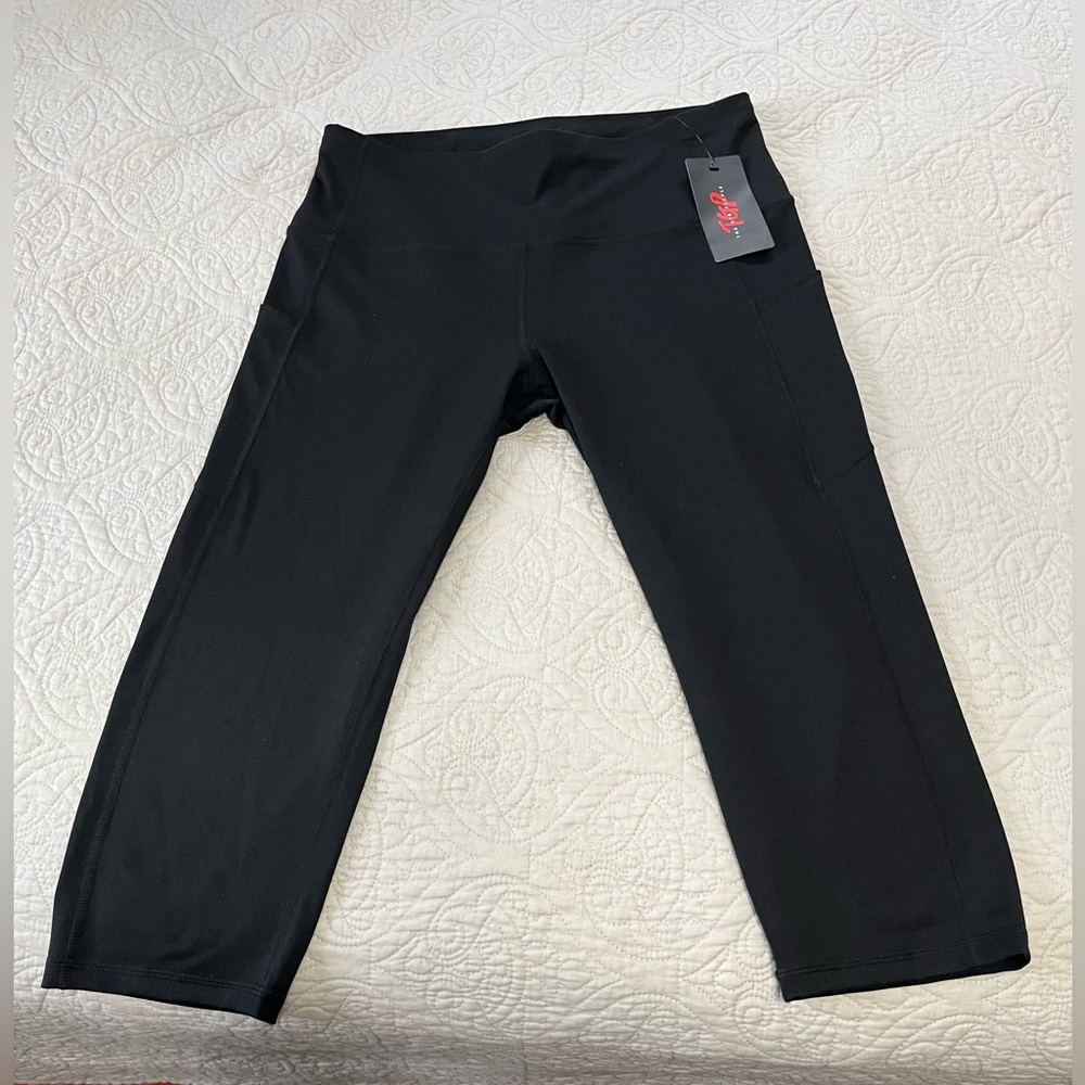 THE GYM PEOPLE (TGP) New With Tags Ladies Size XL High Waist Capri Leggings - Picture 2 of 8